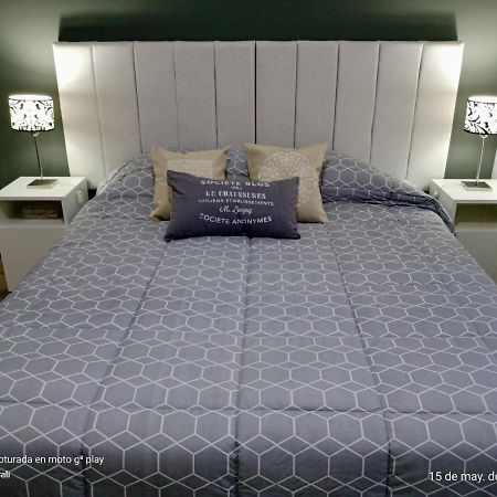 Luminoso Y Calido Monoambiente En San Telmo. Apartman Buenos Aires Kültér fotó